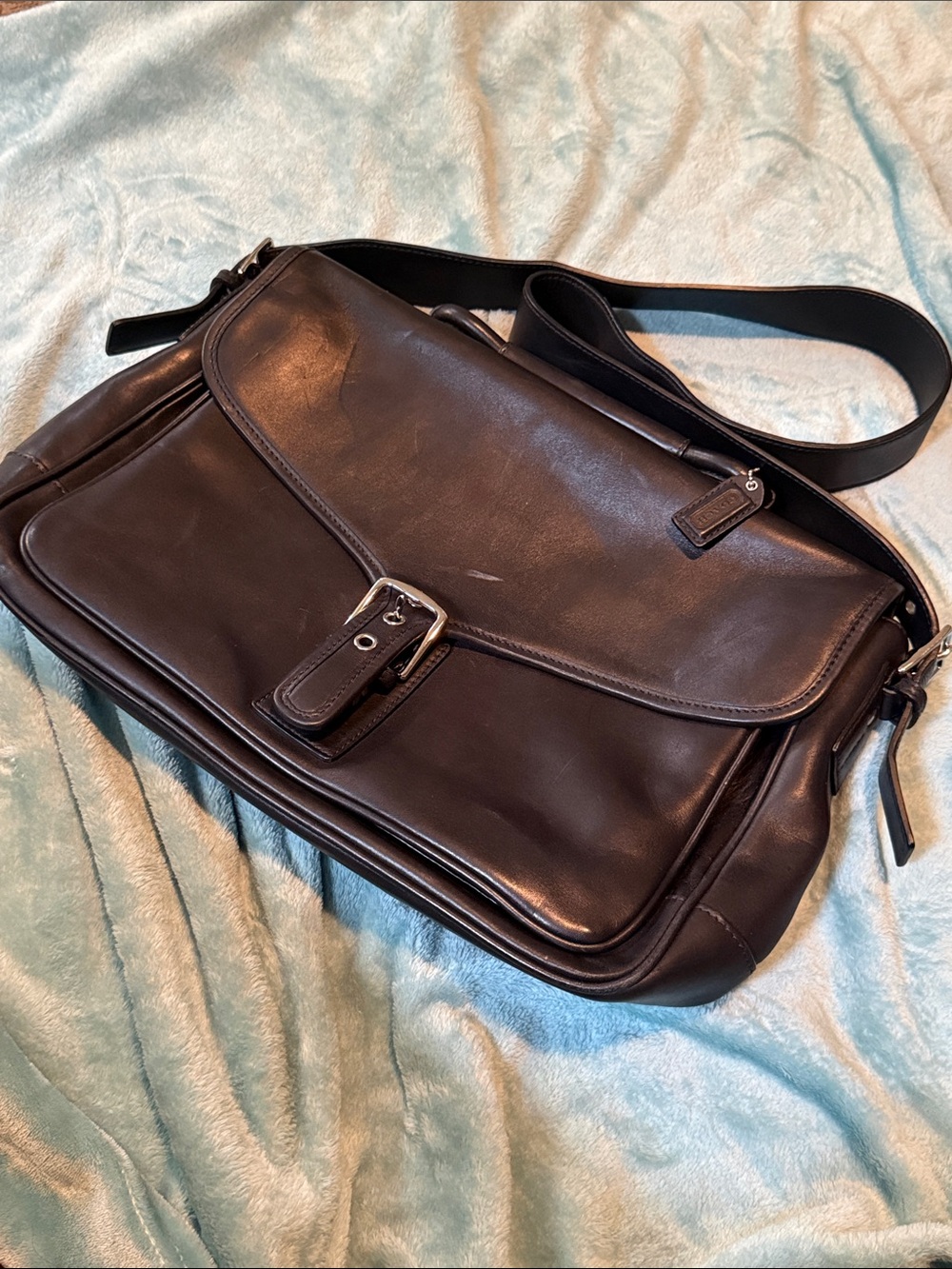 Coach Logan H23 5238 Black Leather Shoulder Bag